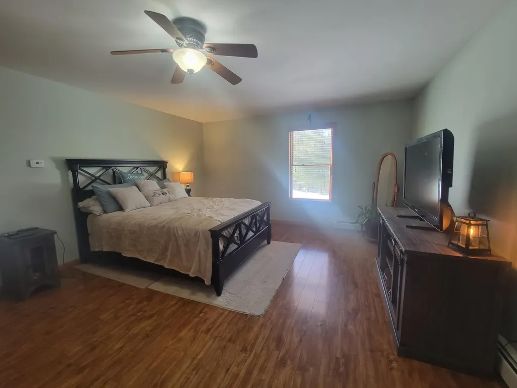 485 Levenseller Road Holden ME 04429