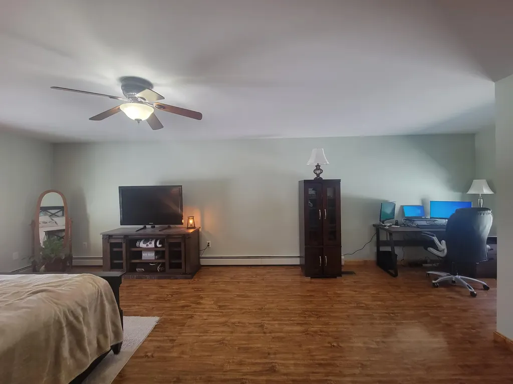 485 Levenseller Road Holden ME 04429