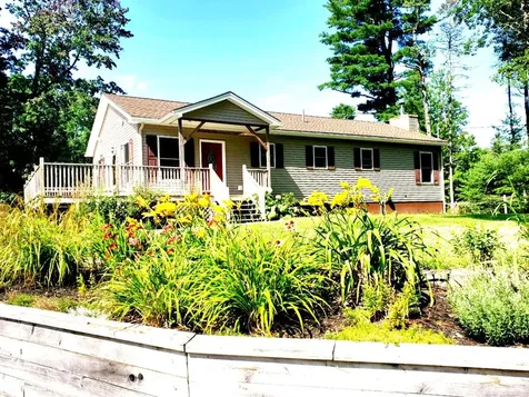 485 Levenseller Road Holden ME 04429