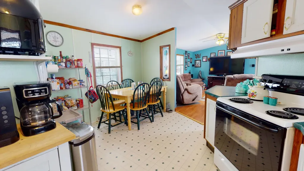 57 Oxbow Drive Lewiston ME 04240