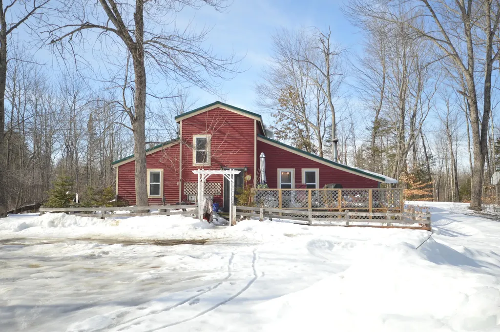 194 Stetson Road E Levant ME 04456