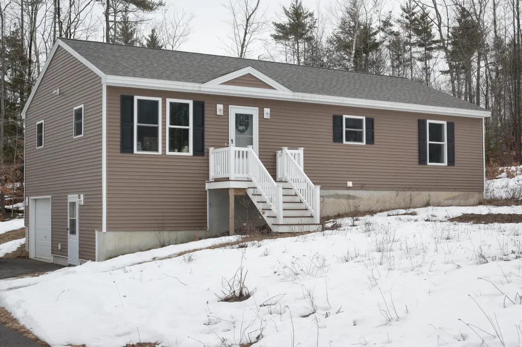 320 Heath Road Lebanon ME 04027