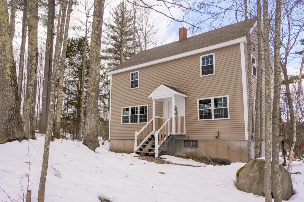 509 Pequawket Trail Baldwin ME 04091