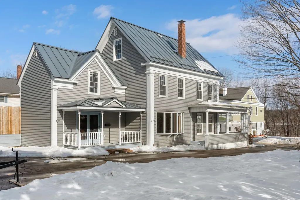 28 Crosby Street Augusta ME 04330
