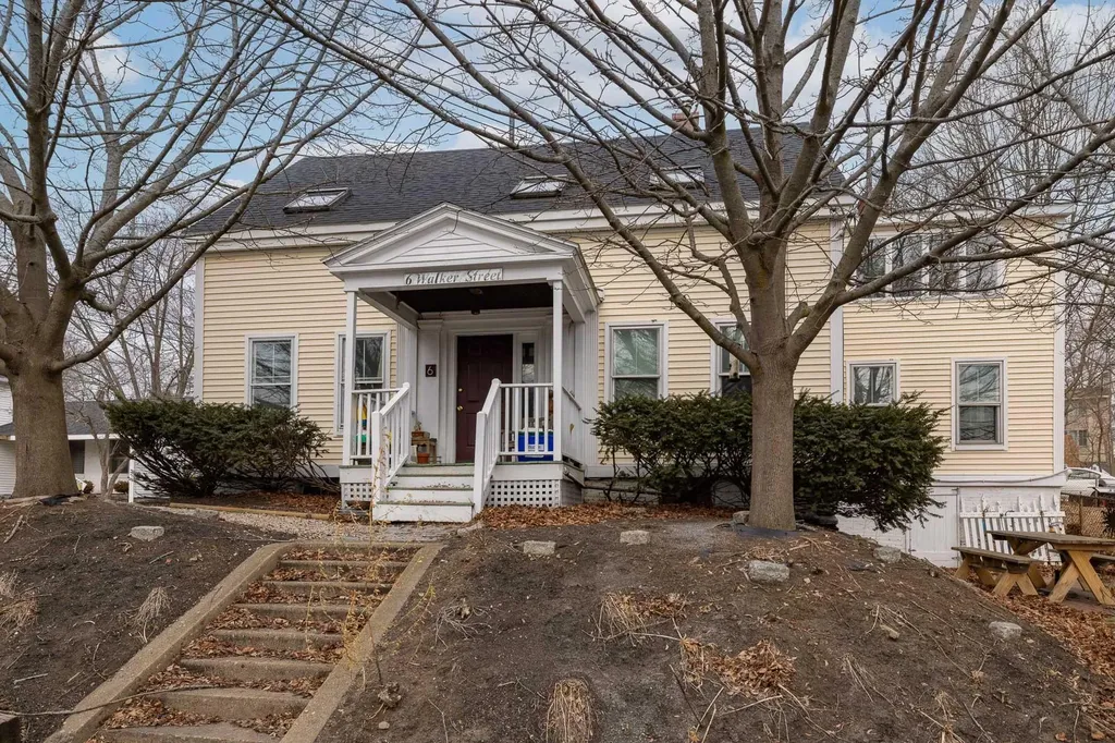 6 Walker Street Kittery ME 03904