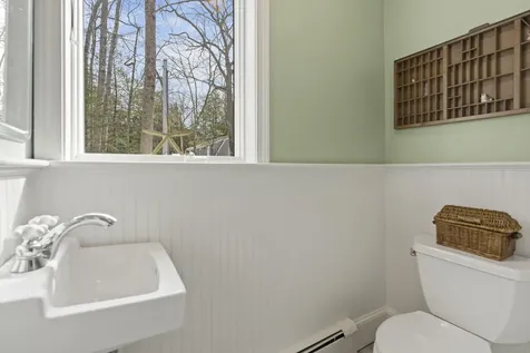 15 Brookside Drive Falmouth ME 04105