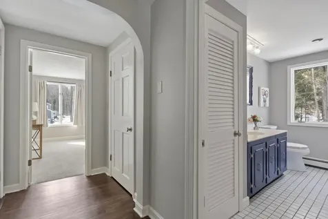 15 Brookside Drive Falmouth ME 04105