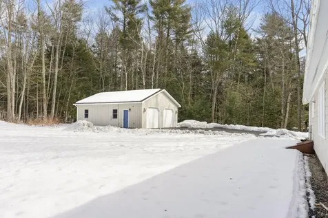 15 Brookside Drive Falmouth ME 04105