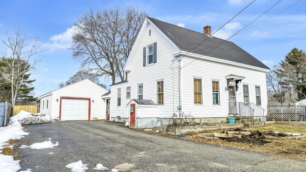 36 Franklin Street Saco ME 04072