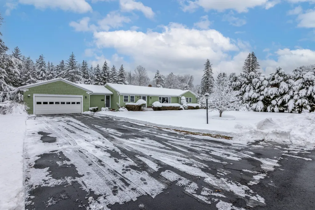 14 Paquin Avenue Biddeford ME 04005