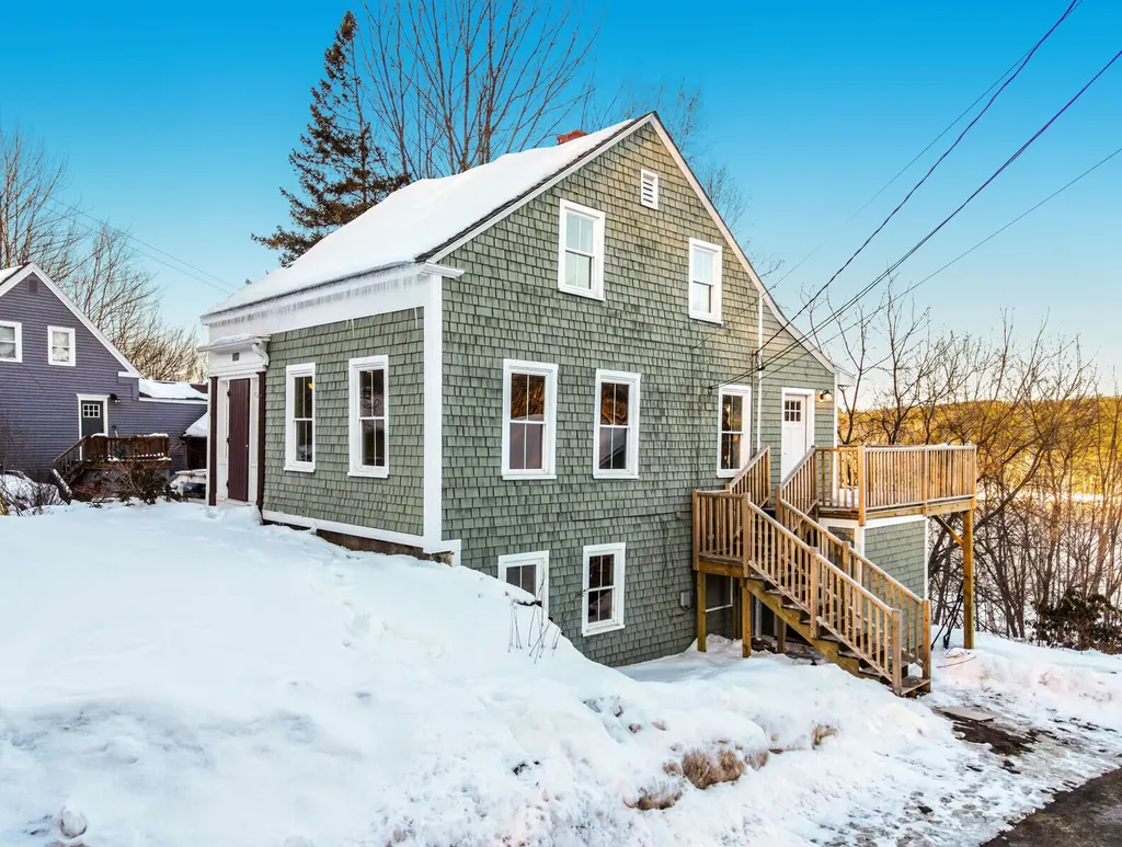 318 Water Street Hallowell ME 04347