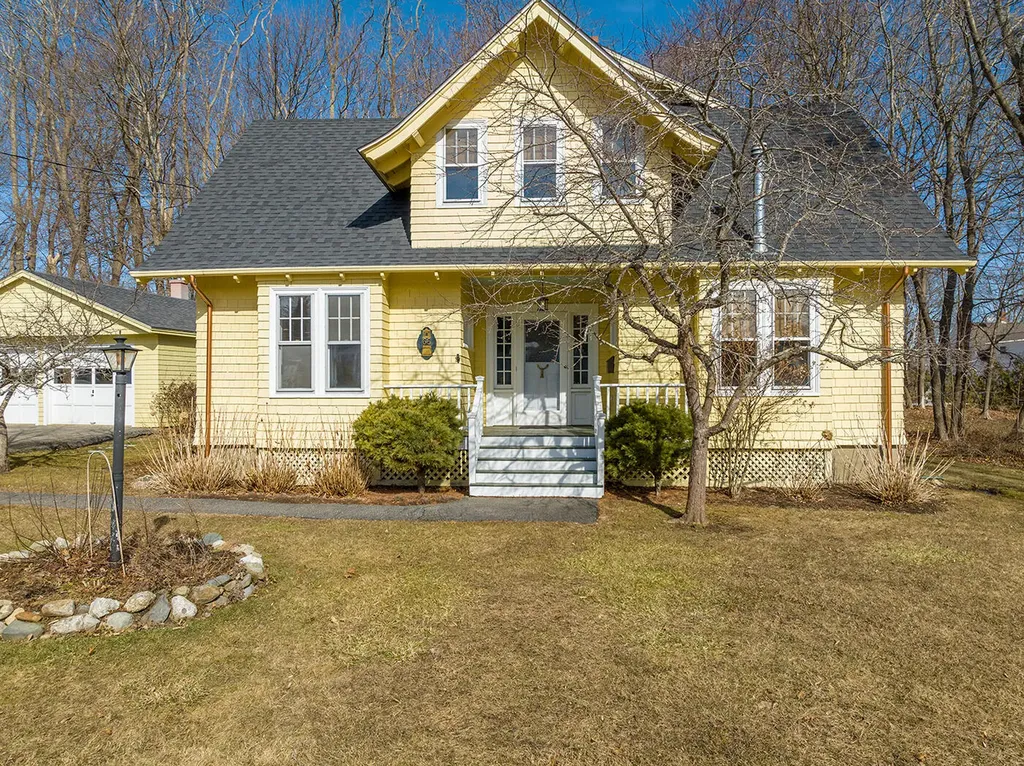 66 Park Street Camden ME 04843