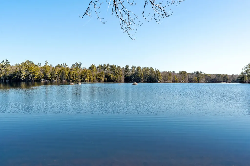 59 Pinetree Drive Sanford ME 04073