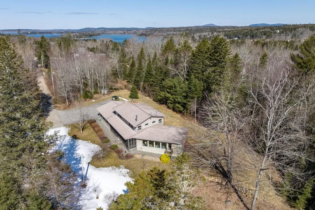 20 Loon Cove Road Gouldsboro ME 04607