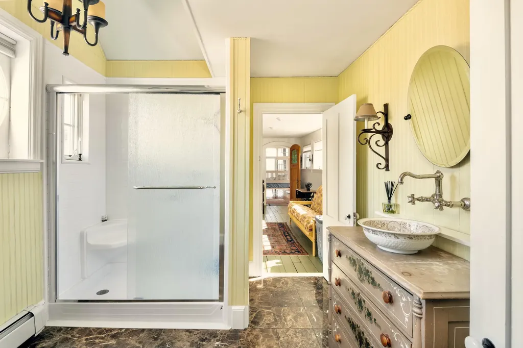 13 Dublin Road South Thomaston ME 04858