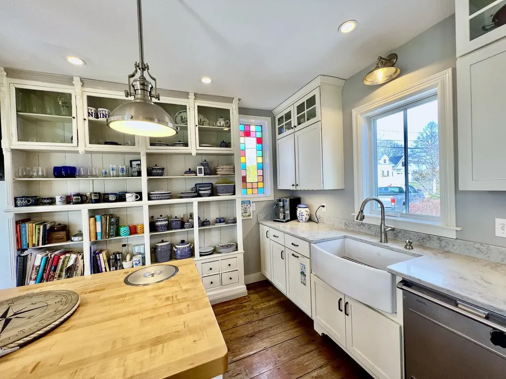 13 Dublin Road South Thomaston ME 04858