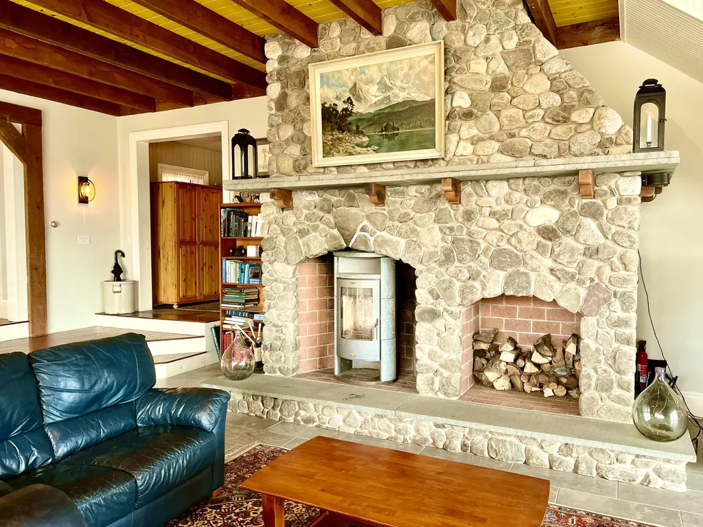 13 Dublin Road South Thomaston ME 04858