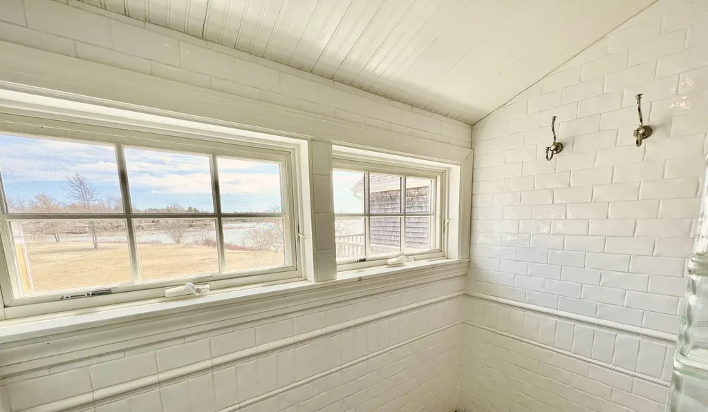 13 Dublin Road South Thomaston ME 04858