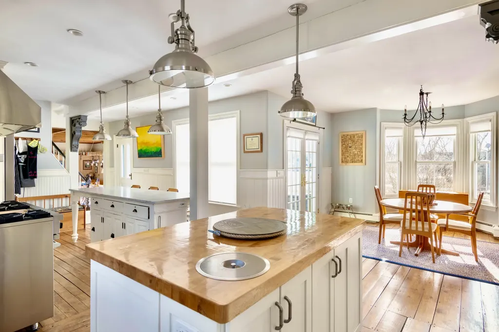 13 Dublin Road South Thomaston ME 04858