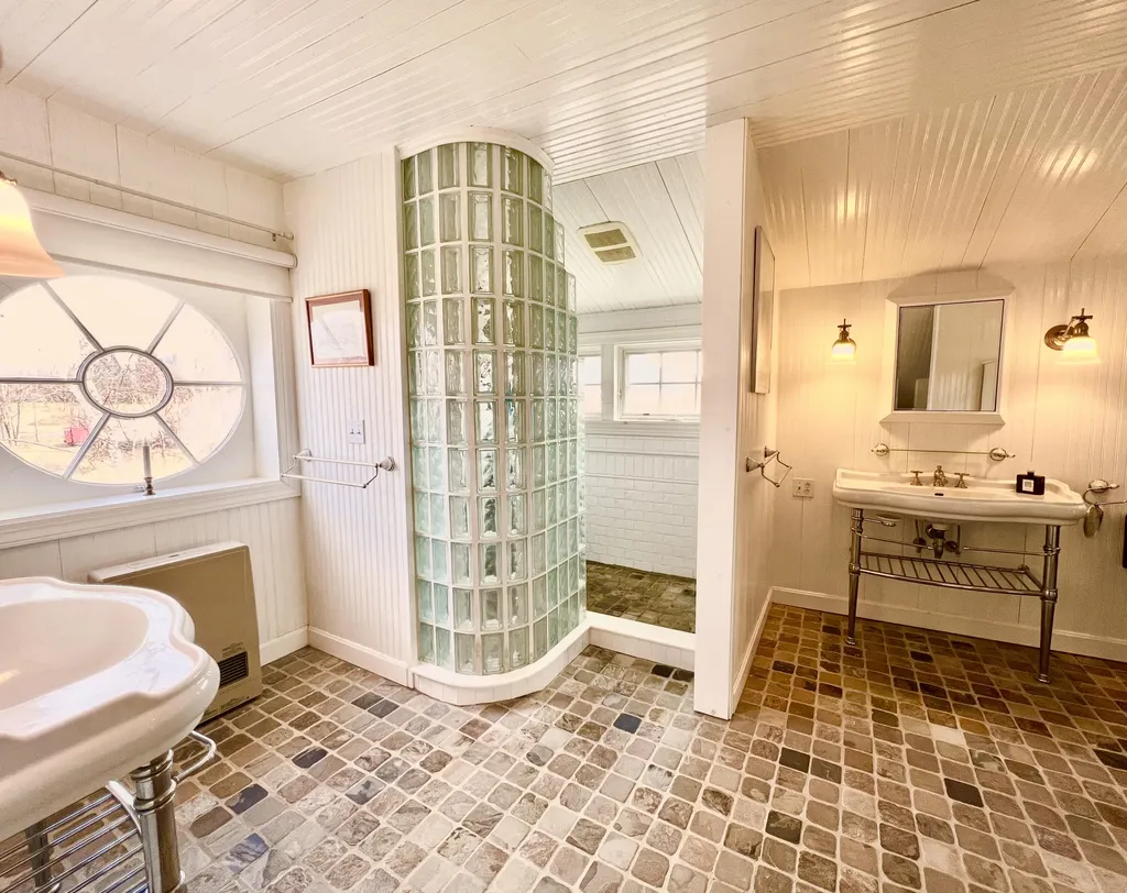 13 Dublin Road South Thomaston ME 04858
