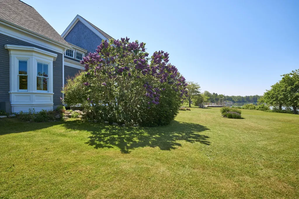 13 Dublin Road South Thomaston ME 04858