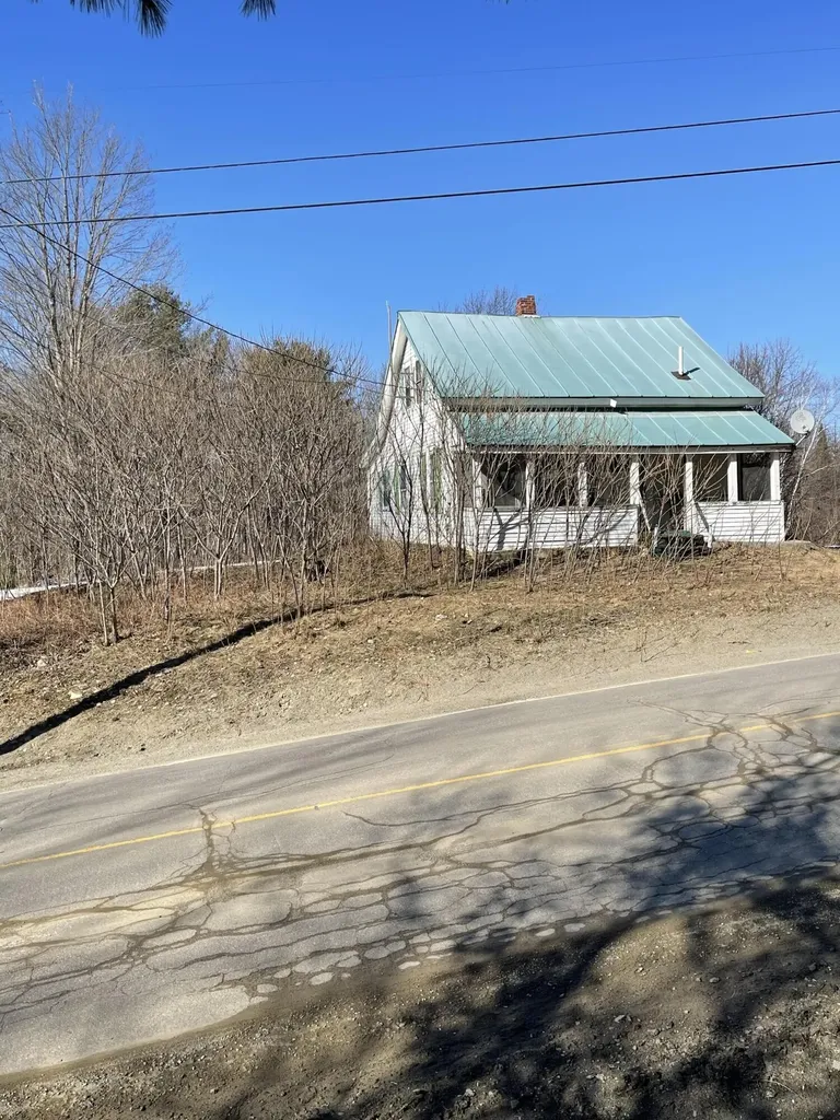 176 Troy Road Burnham ME 04922