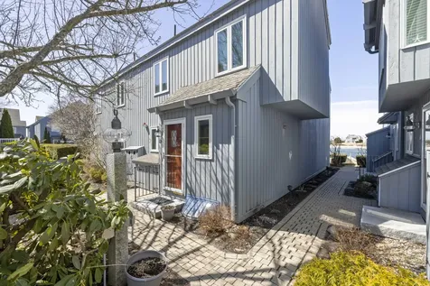 135 Ocean Avenue Kennebunkport ME 04046