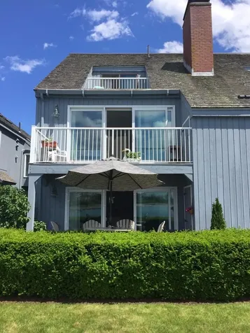135 Ocean Avenue Kennebunkport ME 04046