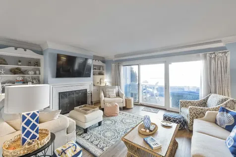 135 Ocean Avenue Kennebunkport ME 04046