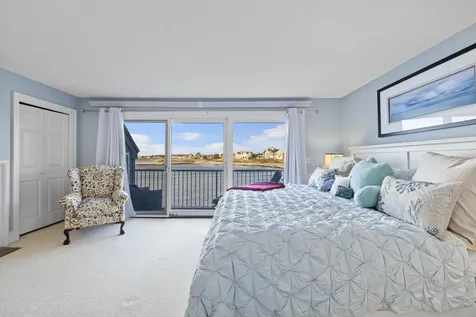 135 Ocean Avenue Kennebunkport ME 04046