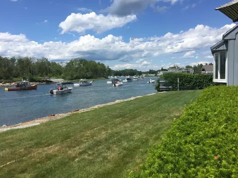 135 Ocean Avenue Kennebunkport ME 04046