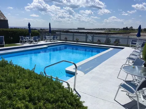 135 Ocean Avenue Kennebunkport ME 04046