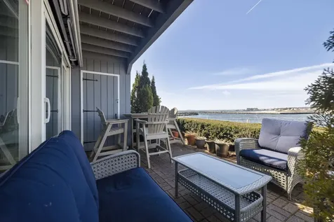 135 Ocean Avenue Kennebunkport ME 04046