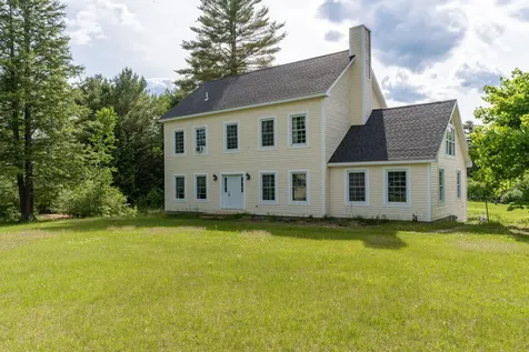 28 Cameron Lane Brunswick ME 04011