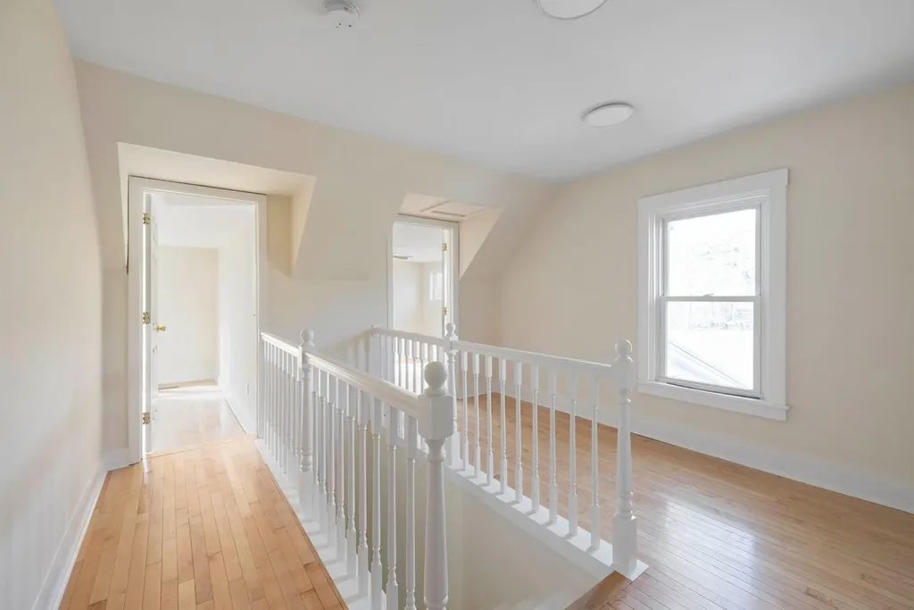 815 Depot Street Waldoboro ME 04572