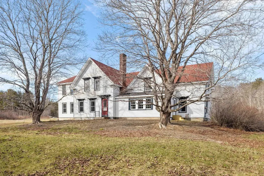 815 Depot Street Waldoboro ME 04572