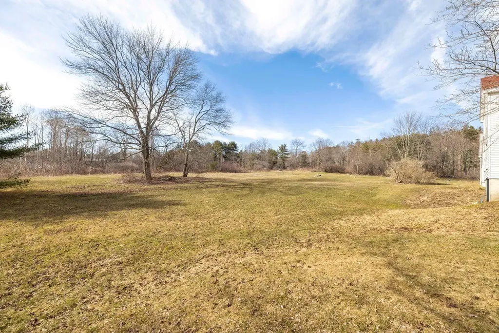 815 Depot Street Waldoboro ME 04572