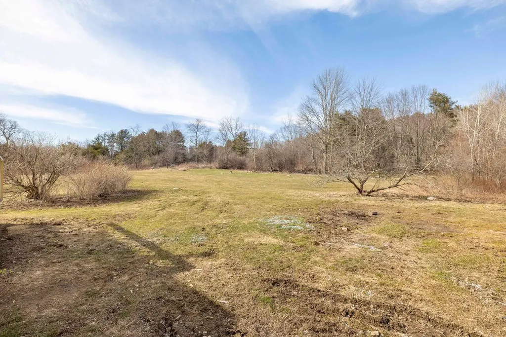 815 Depot Street Waldoboro ME 04572