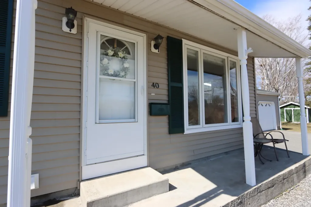 40 William Street Westbrook ME 04092