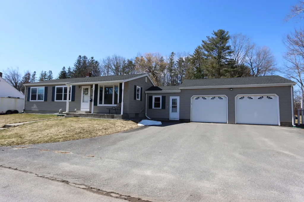 40 William Street Westbrook ME 04092
