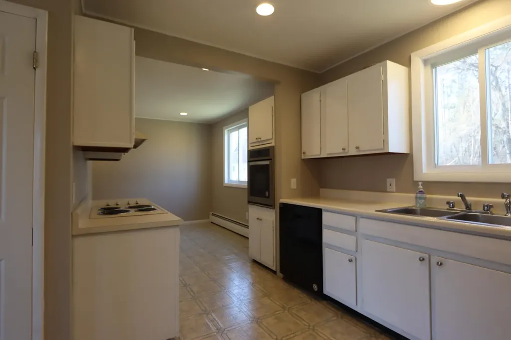 40 William Street Westbrook ME 04092