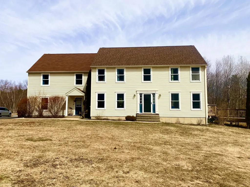 288 Pease Road Buxton ME 04093