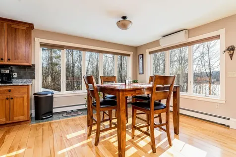 38 Agry Point Road Pittston ME 04345