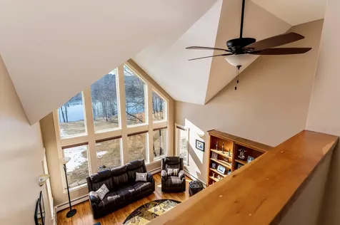 38 Agry Point Road Pittston ME 04345
