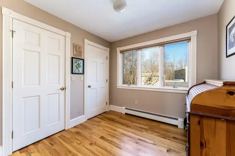 38 Agry Point Road Pittston ME 04345