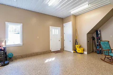 38 Agry Point Road Pittston ME 04345