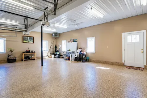 38 Agry Point Road Pittston ME 04345