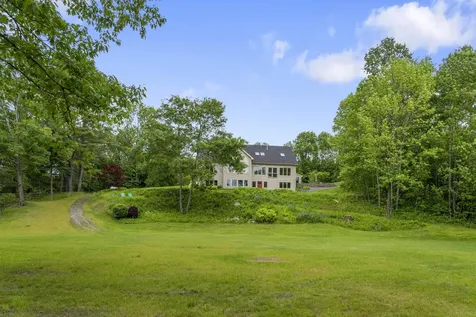 38 Agry Point Road Pittston ME 04345