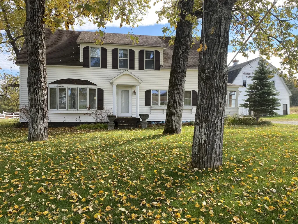 6 Vaillancourt Hill Road Cyr Plt ME 04785