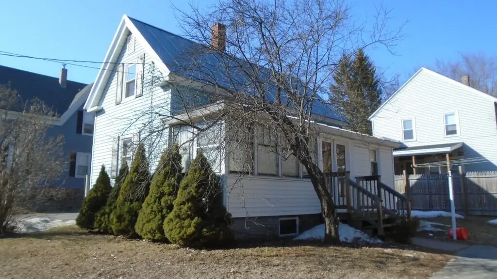 7 Brook Street Waterville ME 04901